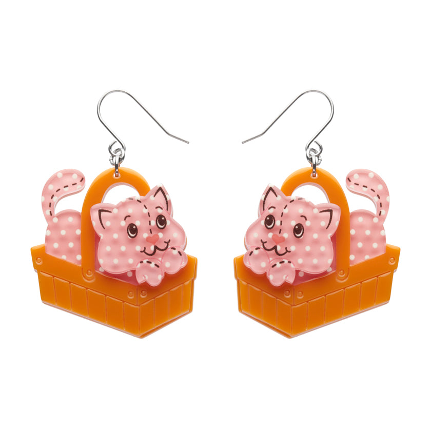 Cozy Custard Cat Drop Earrings