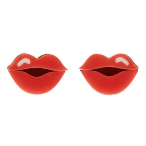 Kiss and Tell