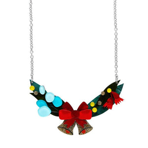 Wreath Down Under Necklace